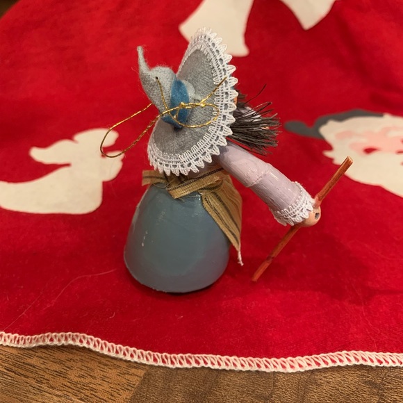 Witch ornament - Picture 4 of 5